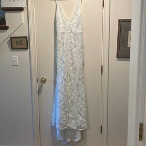 M Triangle White Crochet Net Lined Front Slit w Mermaid Train Back Elegant Maxi
